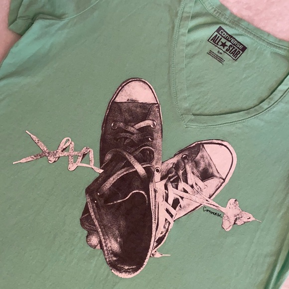 Converse All Star | V-Neck Chuck Taylor Graphic Tee - Picture 3 of 10